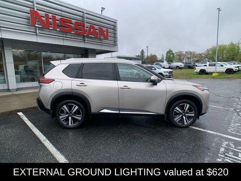 Certified 2023 Nissan Rogue Platinum w/ Platinum Premium Package AWD/4WD image 2