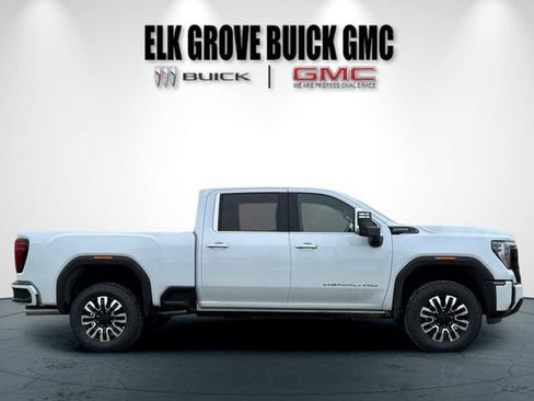 New 2026 GMC Sierra 3500 Denali Ultimate image 3