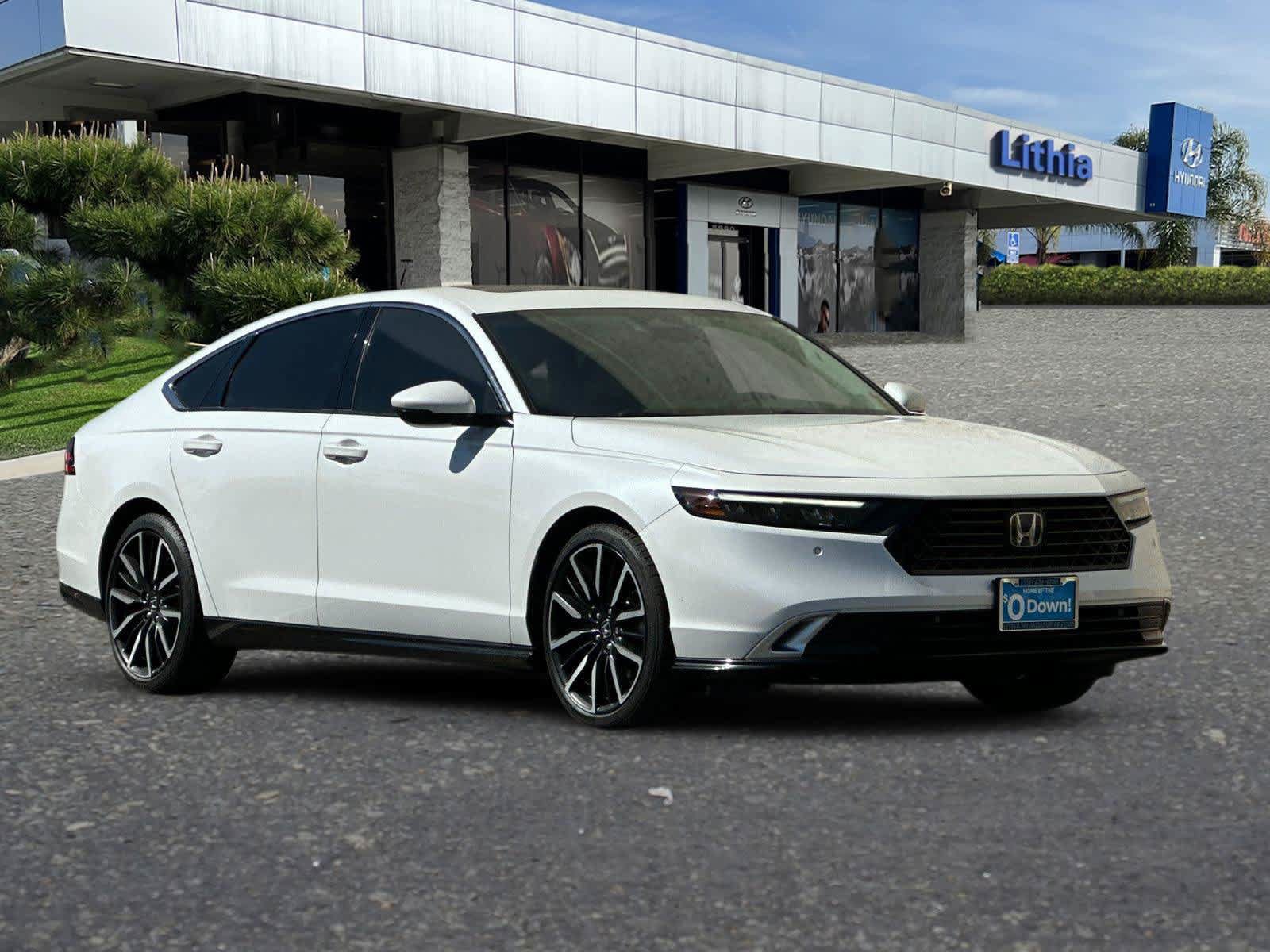 Used 2023 Honda Accord Touring image 10