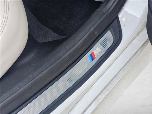 Certified 2023 BMW 540i w/ Executive Package image 14