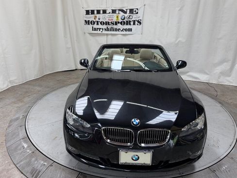 Used 2010 BMW 335i Convertible w/ Premium Pkg RWD image 5