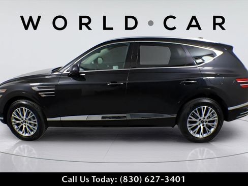 Used 2025 Genesis GV70 3.5T Sport w/ Sport Advanced Package AWD/4WD image 6