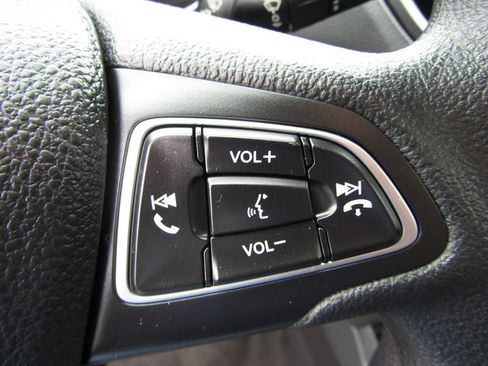 Used 2018 Ford Escape SE AWD/4WD image 7
