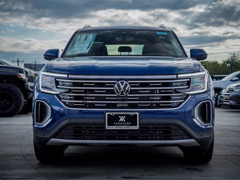 New 2026 Volkswagen Atlas SEL image 4