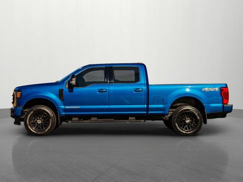 Used 2022 Ford F250 Lariat w/ Black Appearance Pkg image 4