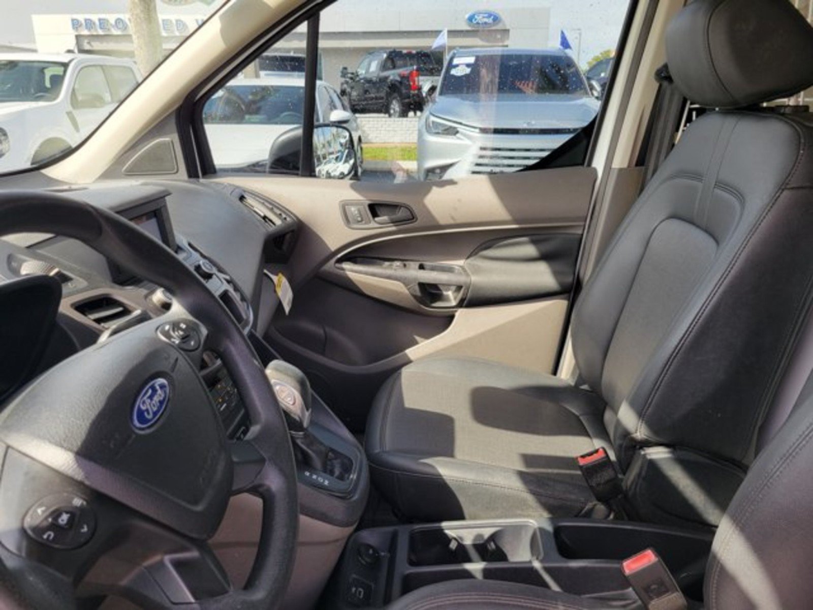 Used 2022 Ford Transit Connect XL FWD image 10