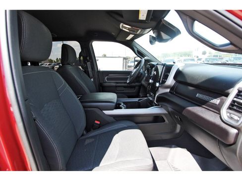 Used 2025 RAM 3500 Big Horn AWD/4WD image 26