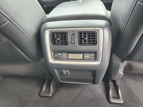 Used 2019 INFINITI QX60 Luxe w/ Essential Package image 14