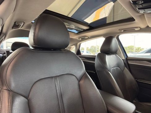 Used 2022 Kia K5 EX w/ EX Premium Package FWD image 9