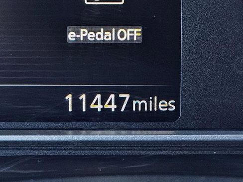 Used 2024 Nissan Leaf SV Plus image 28