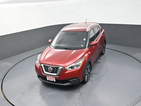 Used 2018 Nissan Kicks SV image 22