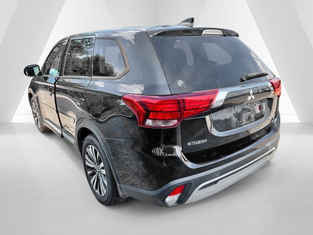 Used 2019 Mitsubishi Outlander FWD image 6