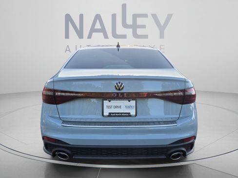Used 2026 Volkswagen Jetta GLI Autobahn FWD image 4