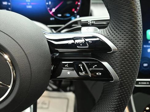 Certified 2026 Mercedes-Benz GLC 300 4MATIC image 13