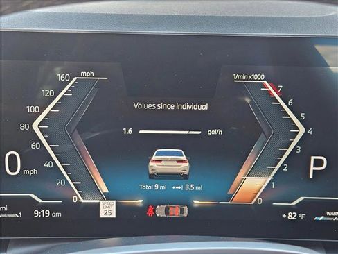 Used 2025 BMW 330i Sedan w/ Convenience Package image 10