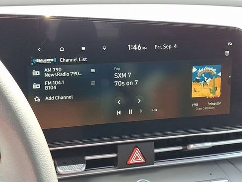 Used 2024 Hyundai Elantra SEL FWD image 18
