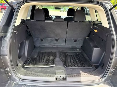 Used 2017 Ford Escape SE AWD/4WD image 20