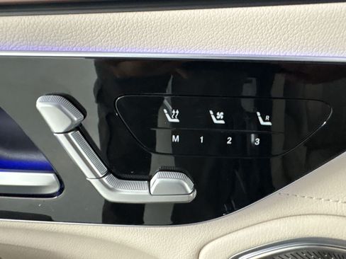 Certified 2023 Mercedes-Benz EQS 580 4MATIC Sedan image 28