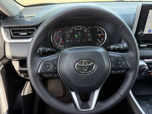 Used 2025 Toyota RAV4 XLE Premium FWD image 13