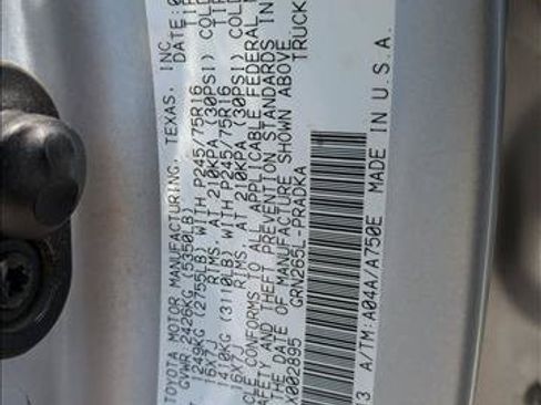Used 2011 Toyota Tacoma PreRunner w/ SR5 Pkg #2 RWD image 15