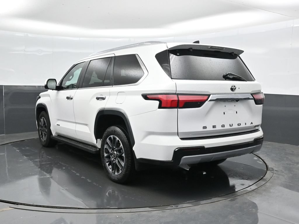 Used 2026 Toyota Sequoia Limited AWD/4WD image 8