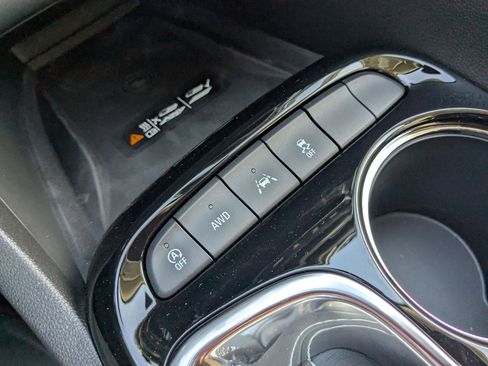 New 2026 Buick Encore GX Avenir image 22