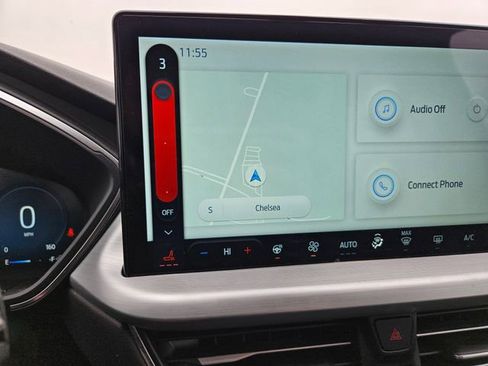 Used 2025 Ford Escape Platinum image 13