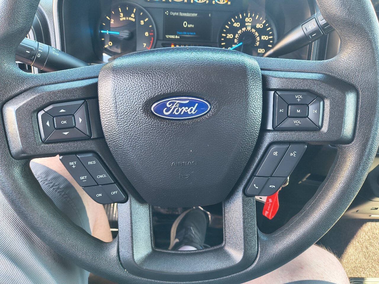 Used 2017 Ford F150 XL w/ Equipment Group 101A Mid AWD/4WD image 20