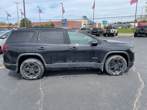 Used 2021 GMC Acadia AT4 w/ GMC Pro Grade Package AWD/4WD image 4