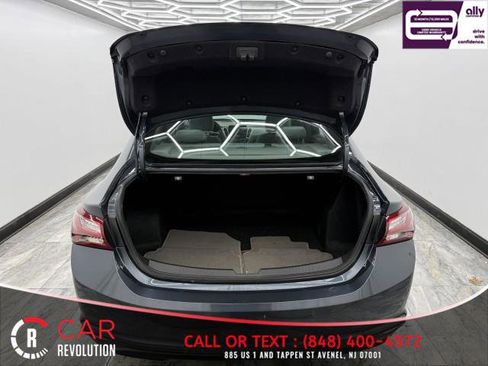 Used 2021 Chevrolet Malibu LT image 6