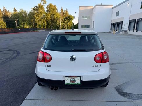 Used 2008 Volkswagen Rabbit 4-Door FWD image 4