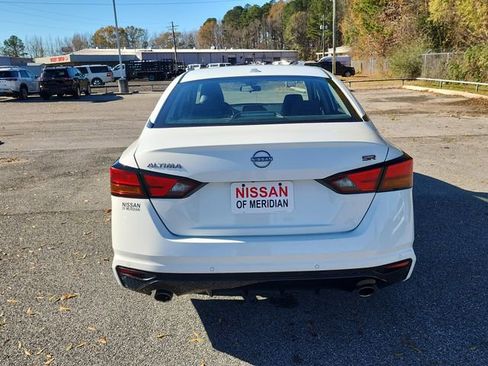 Used 2024 Nissan Altima 2.5 SR image 4