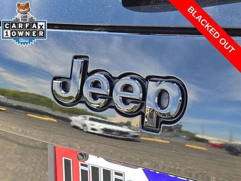 Used 2022 Jeep Cherokee Latitude w/ Trailer Tow Group AWD/4WD image 30