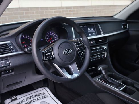 Used 2019 Kia Optima LX w/ LX 17" Wheel Package FWD image 16