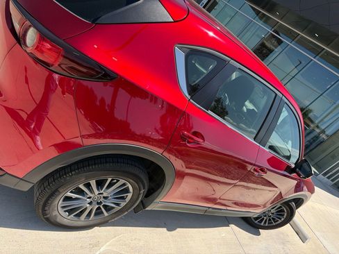 Used 2019 MAZDA CX-5 Sport FWD image 4
