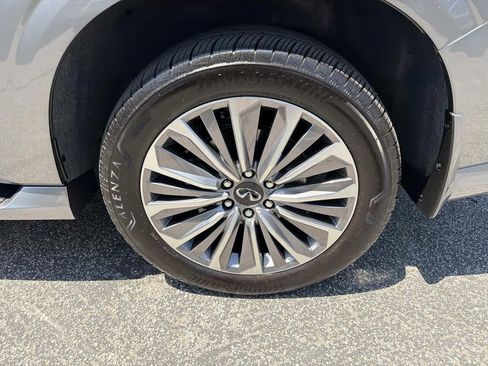 Certified 2025 INFINITI QX80 Sensory AWD/4WD image 7