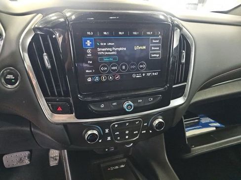 Used 2023 Chevrolet Traverse RS w/ LPO, Floor Liner Package AWD/4WD image 11