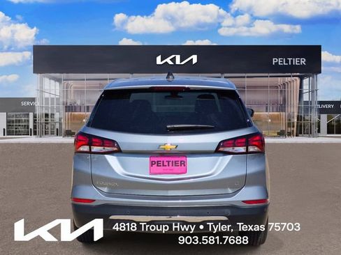 Used 2024 Chevrolet Equinox LT FWD image 5