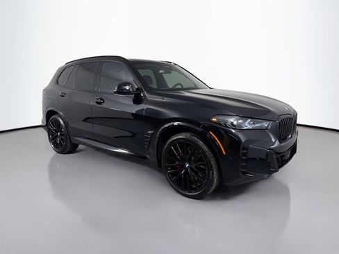 New 2026 BMW X5 xDrive40i w/ M Sport Package image 3