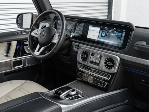 Used 2020 Mercedes-Benz G 550 image 8