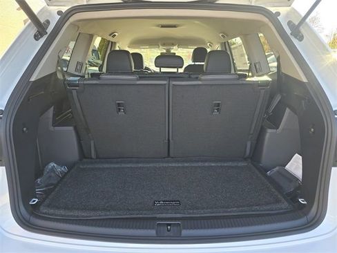 New 2026 Volkswagen Atlas SE FWD image 12