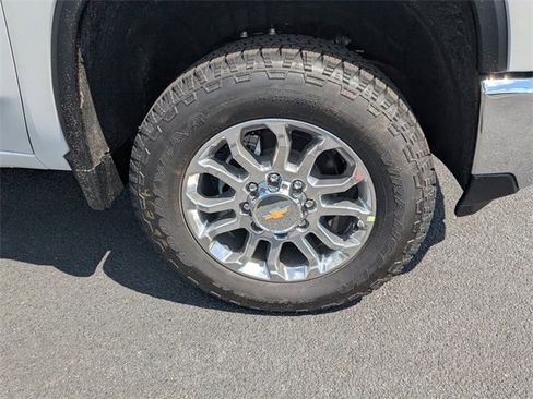 New 2025 Chevrolet Silverado 2500 LTZ w/ LTZ Convenience Package image 11