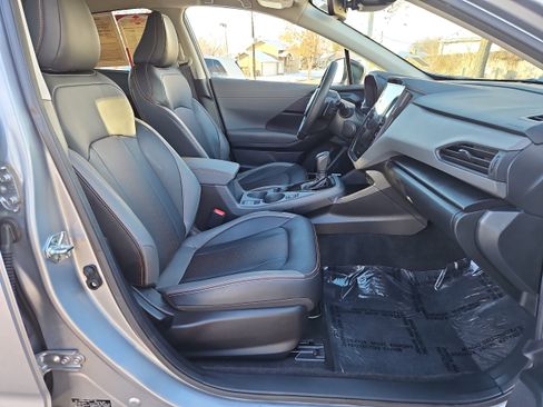 Certified 2025 Subaru Crosstrek 2.5i Limited w/ Popular Package #3A image 9