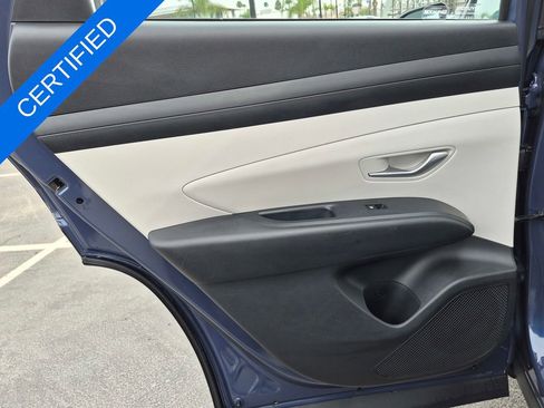 Used 2025 Hyundai Tucson SE image 13