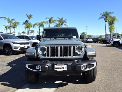 Certified 2025 Jeep Wrangler Sahara w/ Safety Group image 7
