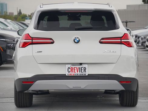 Used 2025 BMW X3 xDrive30i w/ Premium Package image 6