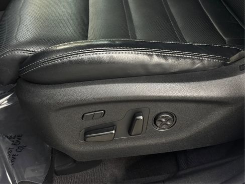 Used 2017 Kia Sorento SX AWD/4WD image 24