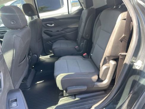 Used 2020 Chevrolet Traverse LT AWD/4WD image 7