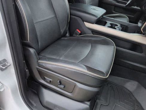 Used 2019 RAM 2500 Laramie w/ Night Edition AWD/4WD image 22
