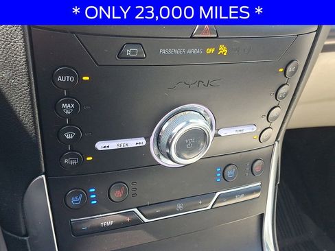 Used 2020 Ford Edge Titanium w/ Equipment Group 301A image 17